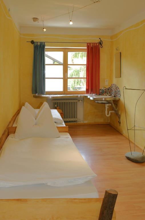 Schiff Bihlerdorf - Hostel Номер фото