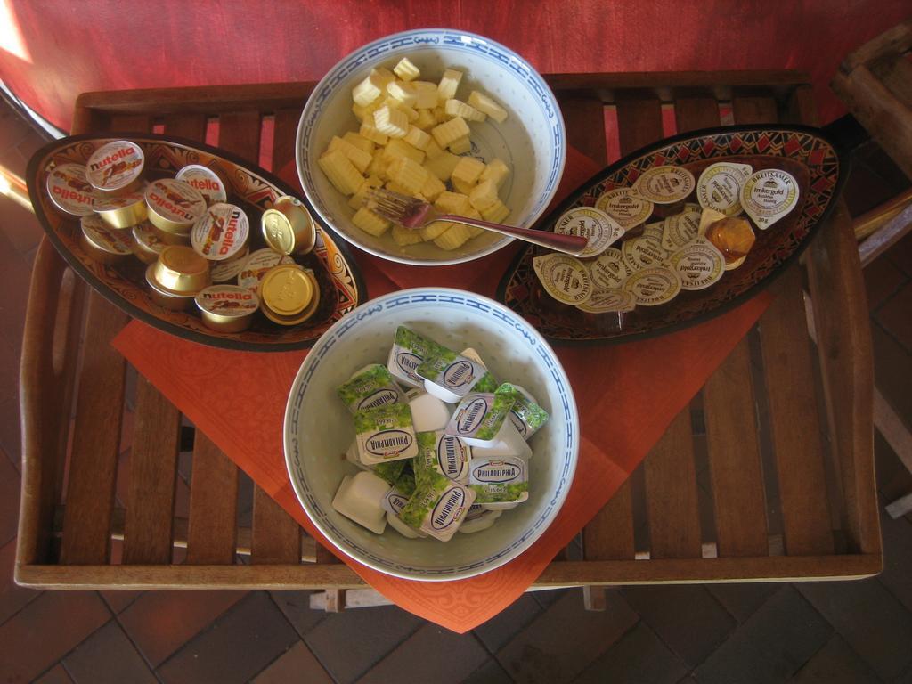 Schiff Bihlerdorf - Hostel Екстер'єр фото