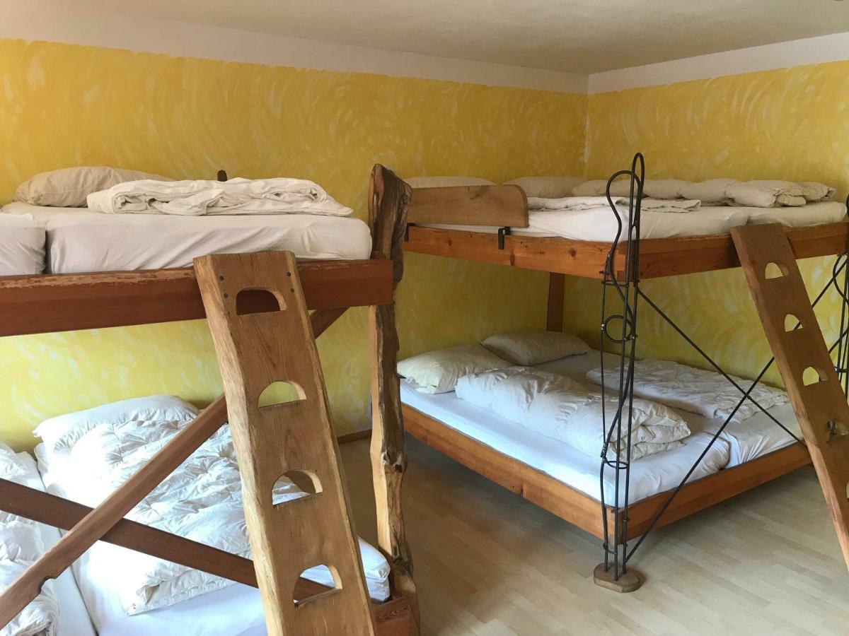 Schiff Bihlerdorf - Hostel Екстер'єр фото